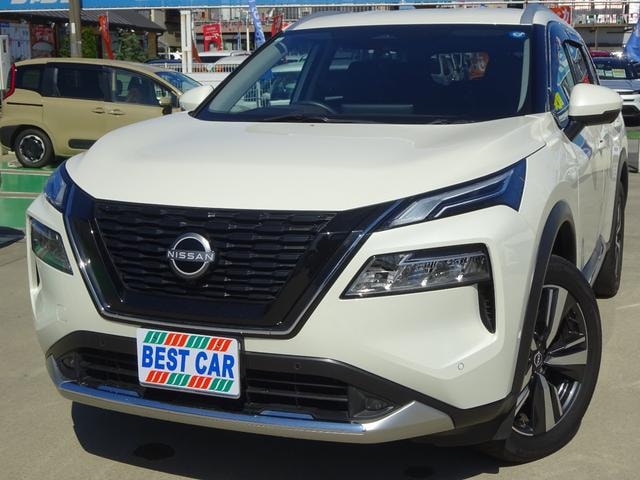 Nissan X-TRAIL 2024 — фото автомобиля 1