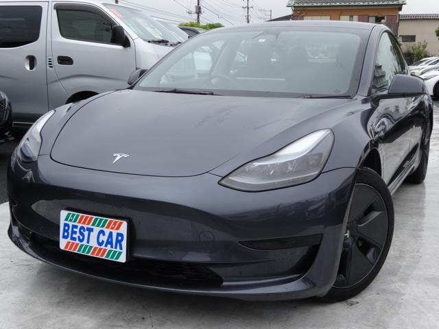 Tesla MODEL 3 2023 — фото автомобиля