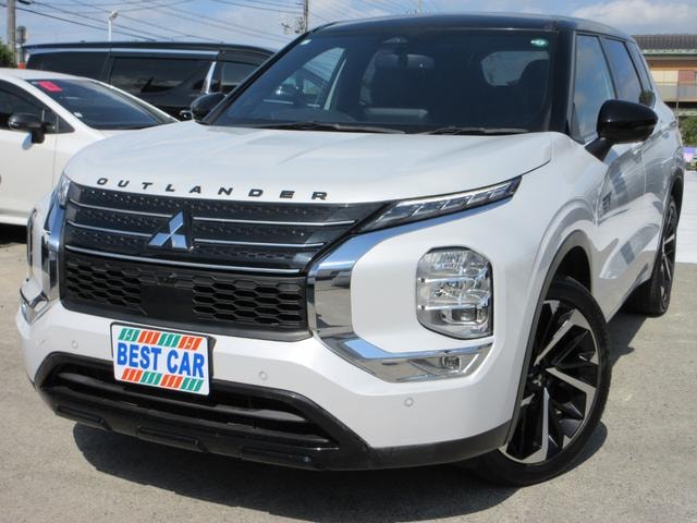 Mitsubishi OUTLANDER PHEV 2023 — фото автомобиля
