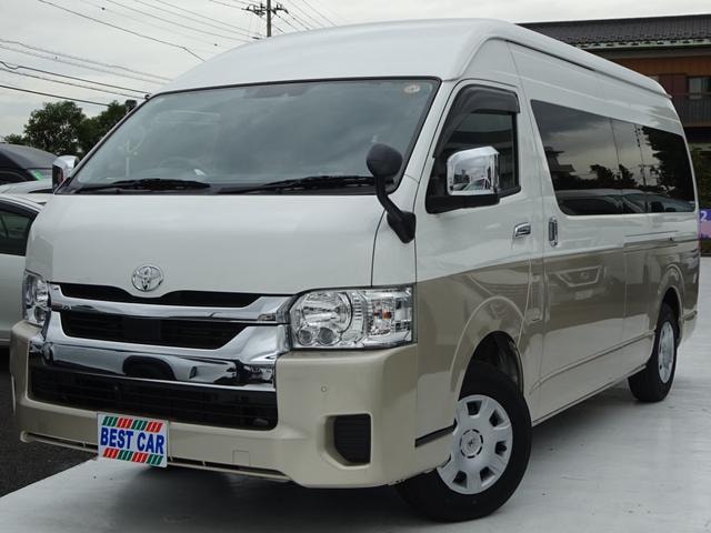 Toyota HIACE WAGON 2023 — фото автомобиля