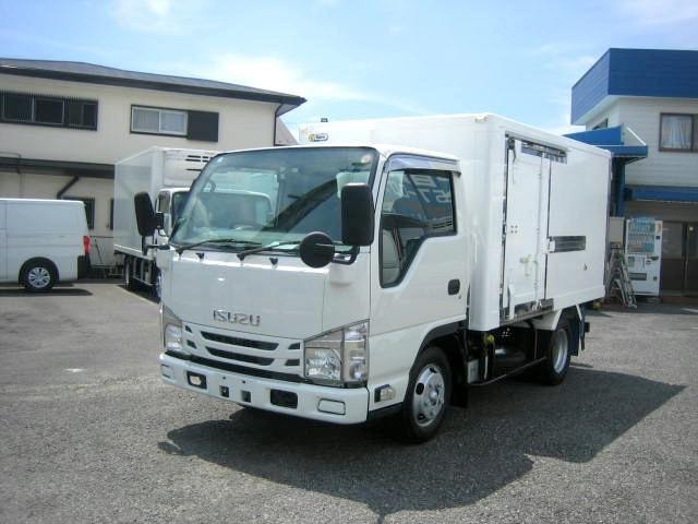 Isuzu ELF TRUCK 2018 — фото автомобиля 1