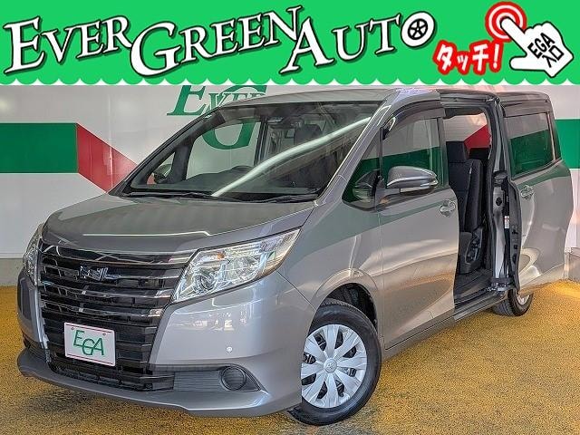 Toyota NOAH 2016 — фото автомобиля