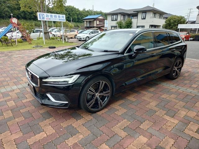 Volvo V60 2020 — фото автомобиля 1