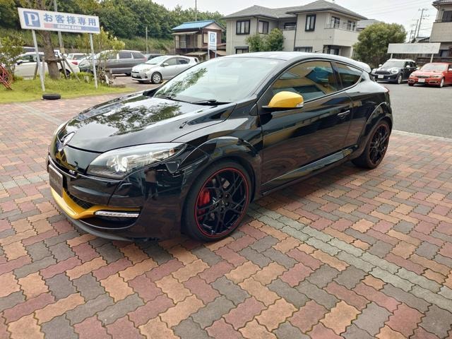Renault MEGANE 2012 — фото автомобиля 1