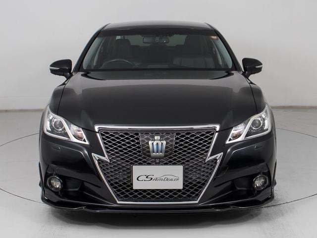 Toyota CROWN HYBRID 2013 — фото автомобиля