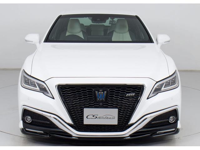 Toyota CROWN HYBRID 2019 — фото автомобиля