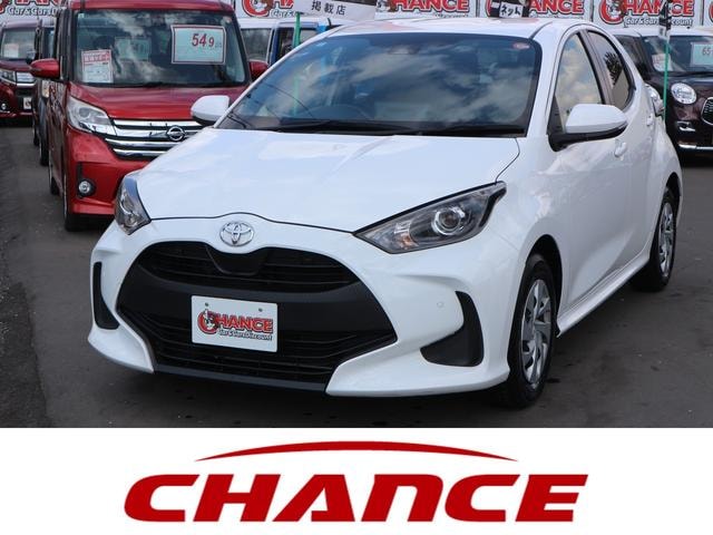 Toyota YARIS 2021 — фото автомобиля