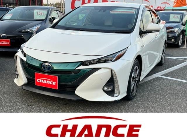 Toyota PRIUS PHV 2017 — фото автомобиля 1