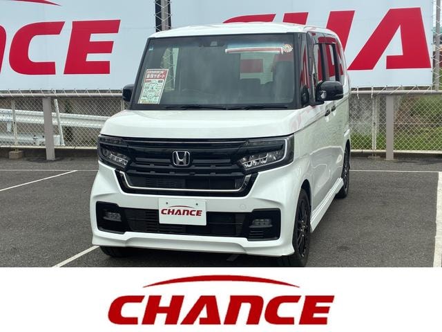 Honda N-BOX CUSTOM 2022 — фото автомобиля 1