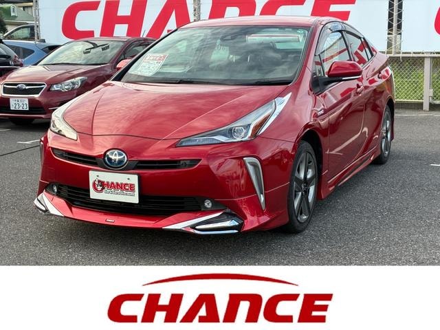 Toyota PRIUS 2019 — фото автомобиля 1