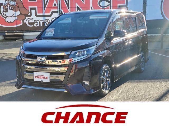 Toyota NOAH 2018 — фото автомобиля 1