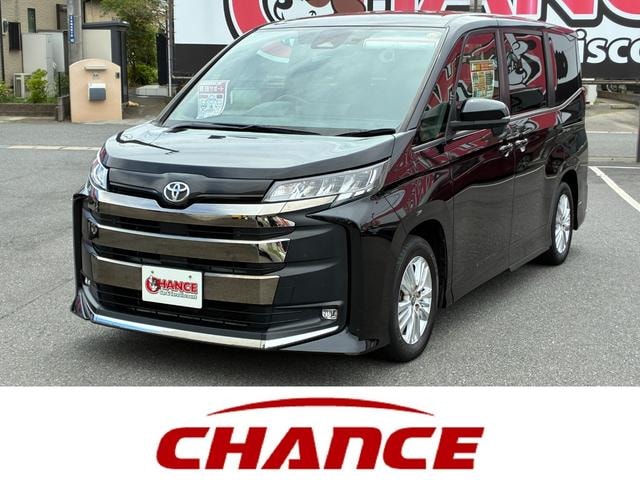 Toyota NOAH 2023 — фото автомобиля 1