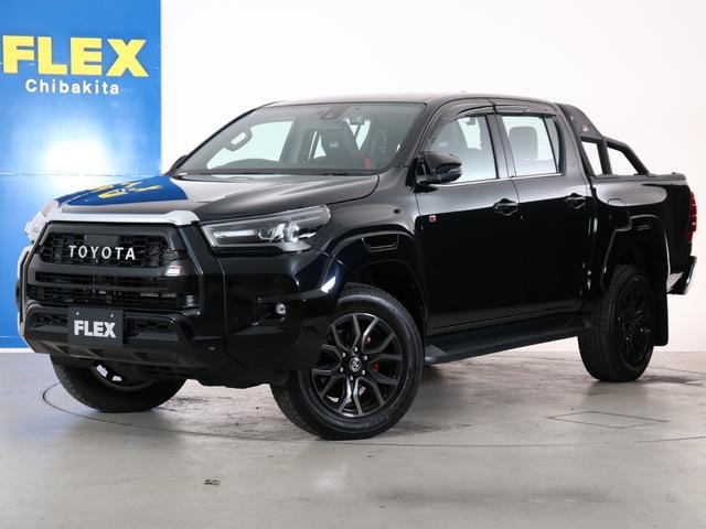 Toyota HILUX 2024 — фото автомобиля 1