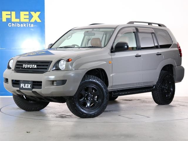 Toyota LAND CRUISER PRADO 2006 — фото автомобиля
