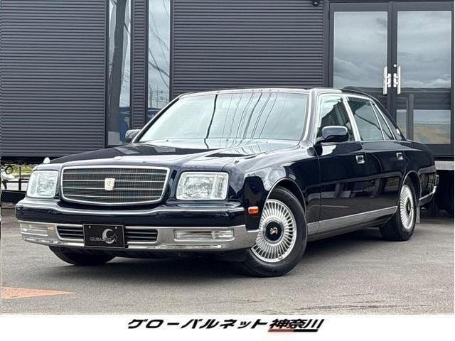 Toyota CENTURY 2004 — фото автомобиля 1