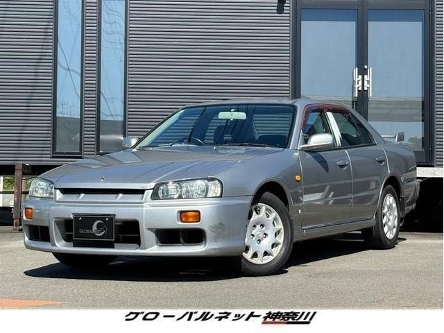 Nissan SKYLINE 1999 — фото автомобиля 1