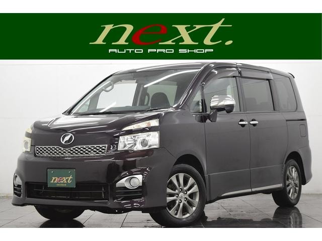 Toyota VOXY 2011 — фото автомобиля 1