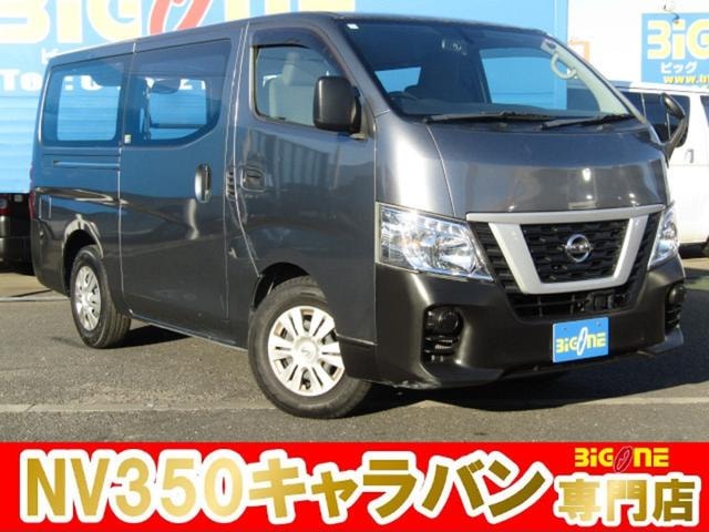 Nissan NV350CARAVAN VAN 2017 — фото автомобиля 1