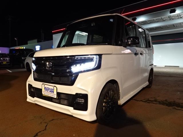 Honda N-BOX CUSTOM 2023 — фото автомобиля