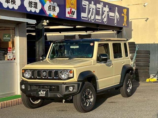 Suzuki JIMNY NOMADE 2025 — фото автомобиля