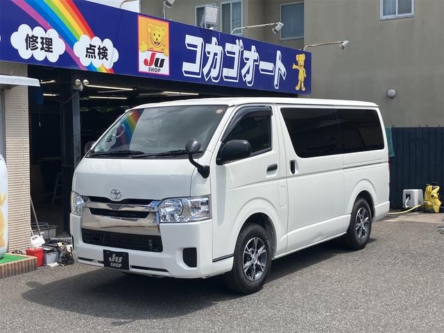 Toyota HIACE VAN 2018 — фото автомобиля 1