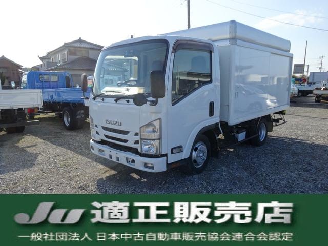 Isuzu ELF TRUCK 2015 — фото автомобиля 1