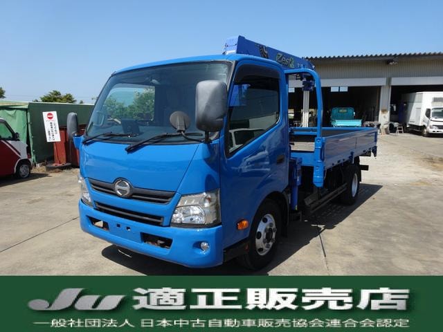 Hino DUTRO 2014 — фото автомобиля 1
