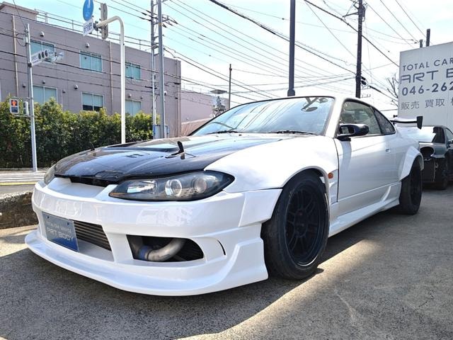 Nissan SILVIA 2002 — фото автомобиля 1