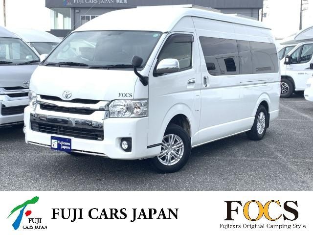 Toyota HIACE VAN 2017 — фото автомобиля
