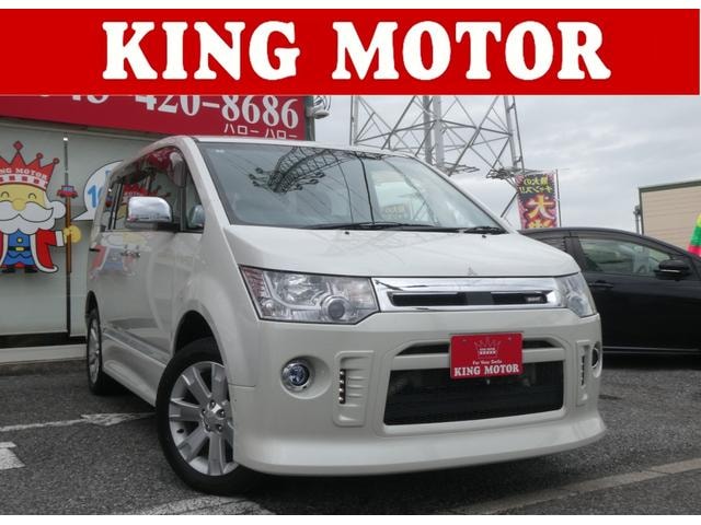 Mitsubishi DELICA D:5 2016 — фото автомобиля