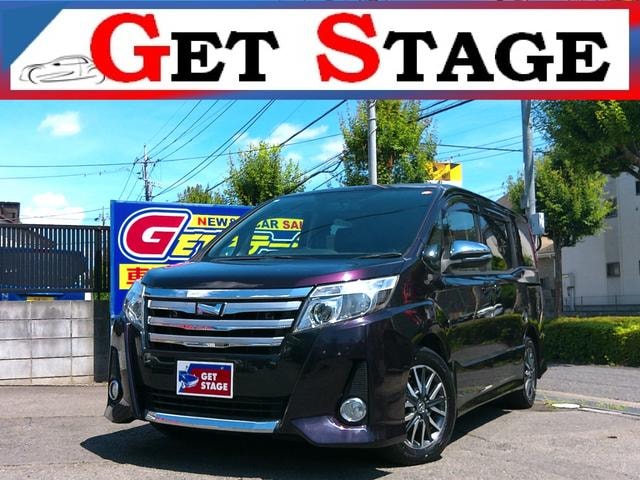 Toyota NOAH 2014 — фото автомобиля 1