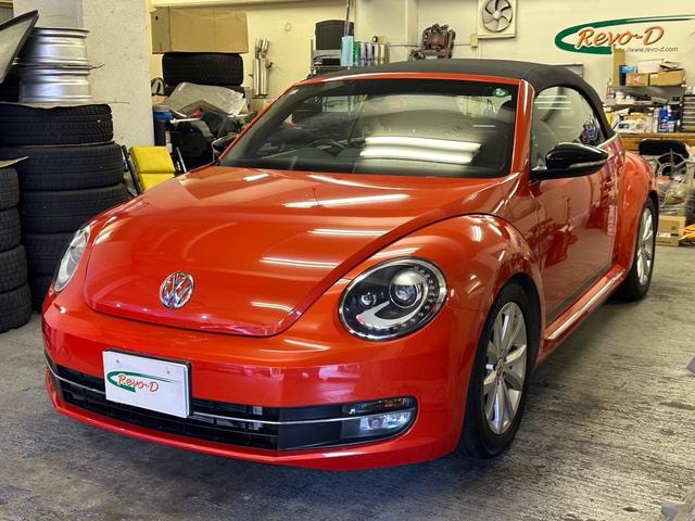 Volkswagen THE BEETLE CABRIOLET 2015 — фото автомобиля