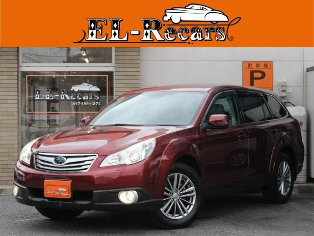 Subaru LEGACY OUTBACK 2010 — фото автомобиля 1