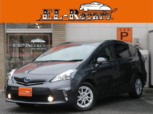Toyota PRIUS ALPHA 2012 — фото автомобиля 1
