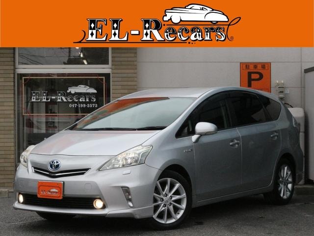 Toyota PRIUS ALPHA 2013 — фото автомобиля 1