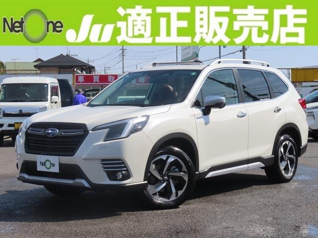Subaru FORESTER 2024 — фото автомобиля