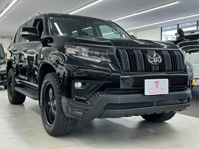 Toyota LAND CRUISER PRADO 2022 — фото автомобиля