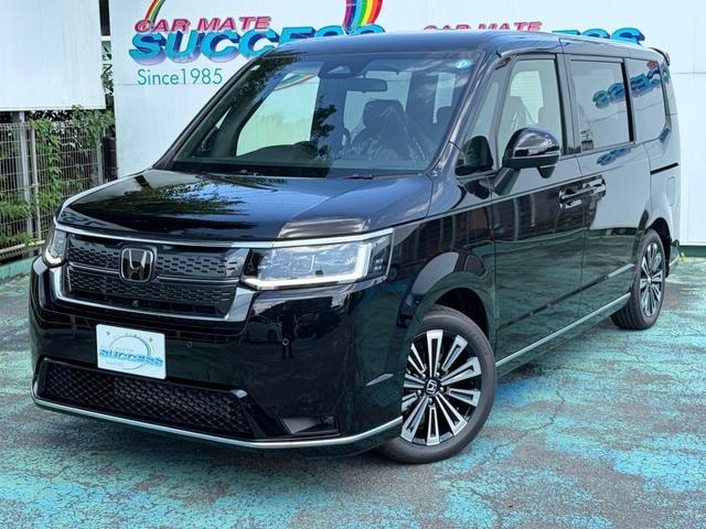 Honda STEPWAGON 2026 — фото автомобиля 1