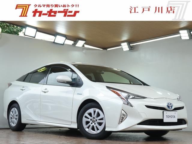 Toyota PRIUS 2016 — фото автомобиля 1