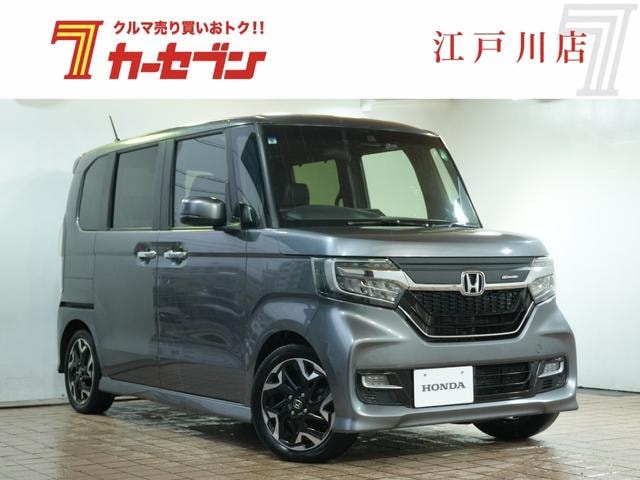 Honda N-BOX CUSTOM 2017 — фото автомобиля 1