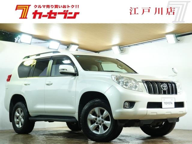 Toyota LAND CRUISER PRADO 2013 — фото автомобиля