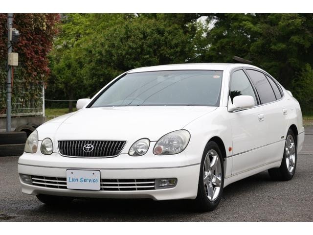 Toyota ARISTO 2004 — фото автомобиля 1