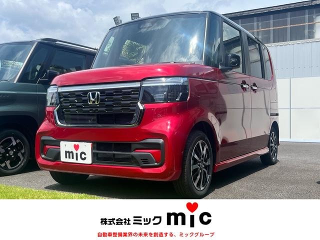 Honda N-BOX CUSTOM 2025 — фото автомобиля 1