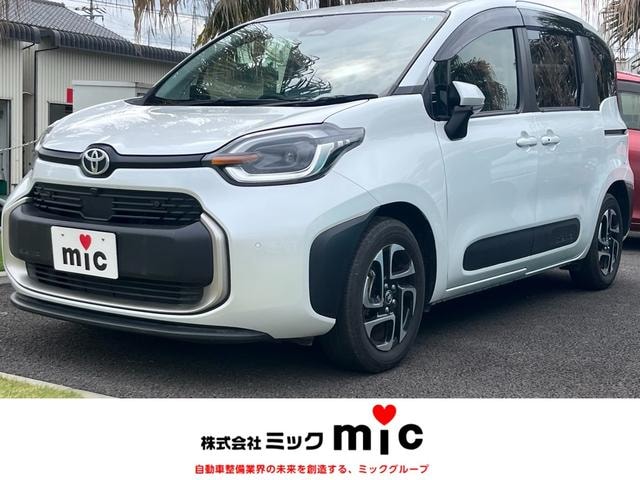 Toyota SIENTA 2025 — фото автомобиля 1