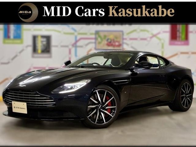 Aston Martin DB11 2017 — фото автомобиля