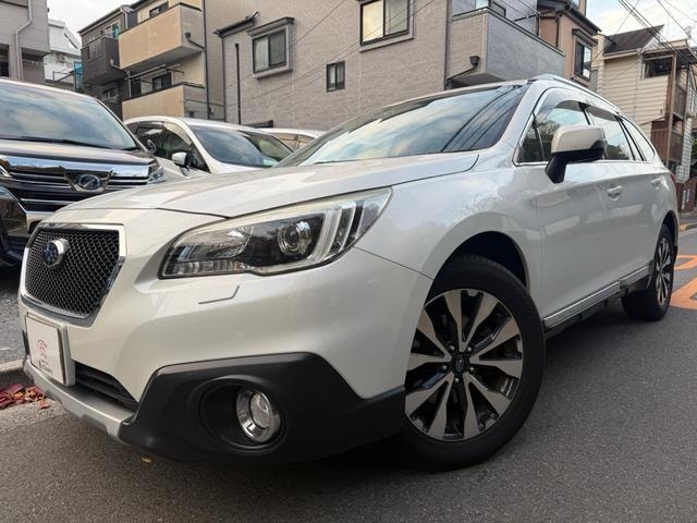Subaru LEGACY OUTBACK 2016 — фото автомобиля 1