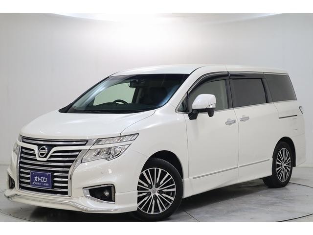 Nissan ELGRAND 2017 — фото автомобиля