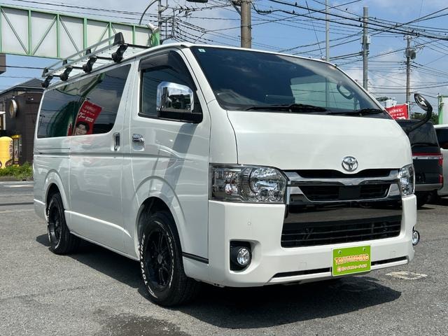 Toyota HIACE VAN 2021 — фото автомобиля 1