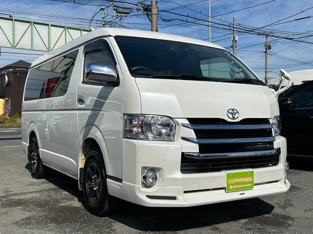 Toyota HIACE WAGON 2017 — фото автомобиля