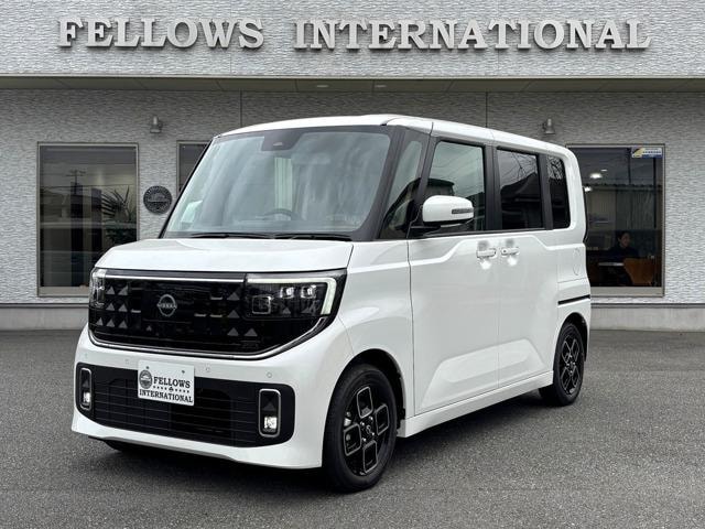 Nissan ROOX 2026 — фото автомобиля 1